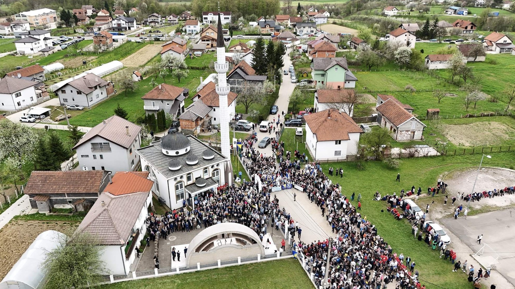 32. GODIŠNJICA OD PLANETARNOG ZLOČINA HVO-A NAD BOŠNJACIMA AHMIĆA