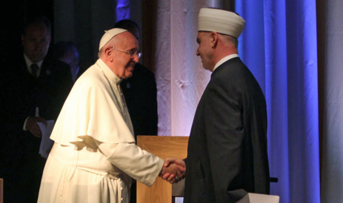 REISUL-ULEMA IZRAZIO SAUČEŠĆE POVODOM SMRTI PAPE FRANJE
