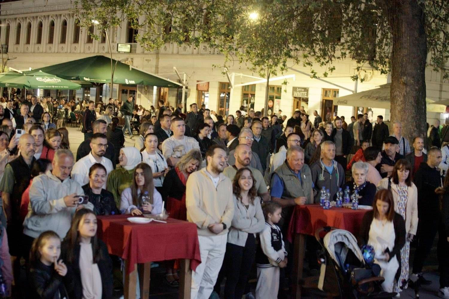 OBILJEŽEN RAMAZANSKI BAJRAM NA TRGU SLOBODE U TUZLI